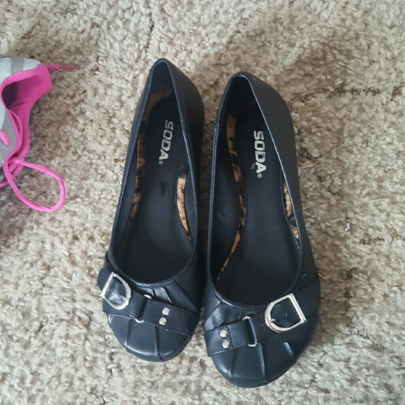 Black flats