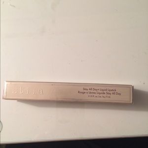Stila stay all day liquid lipstick color bacca