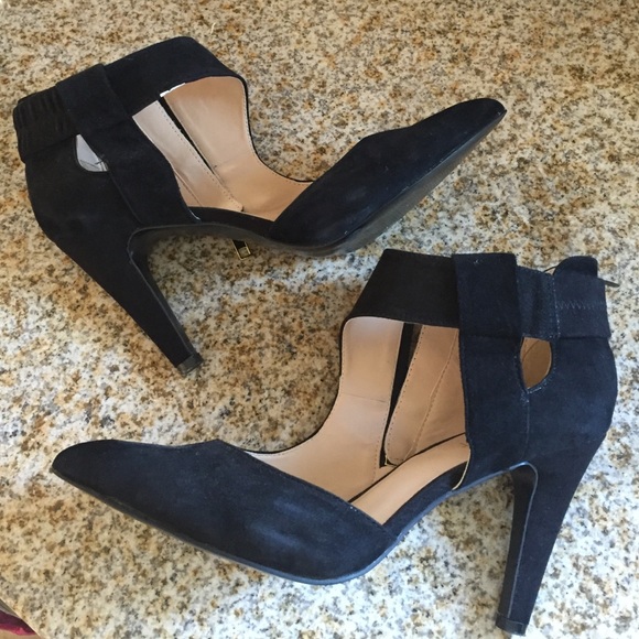 Nine West size 8 Heals - Picture 2 of 3