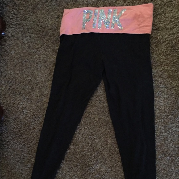 PINK yoga capris