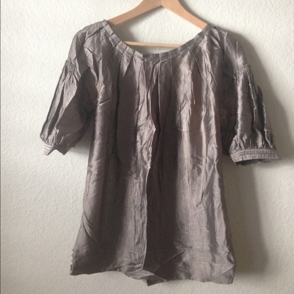 Bcbg silver top