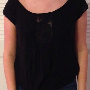 Short sleeve with lace detail