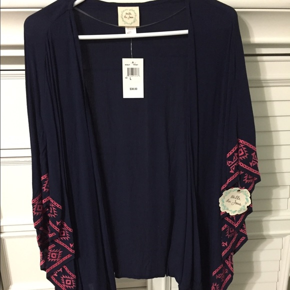 Blue and pink kimono size large tags still on