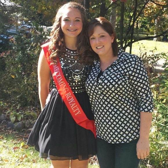 great condition worn twice - Picture 3 of 3