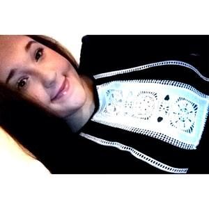 Meet your Posher, Alexis