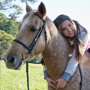 Meet your Posher, Melanie