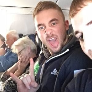 Meet your Posher, Johnie