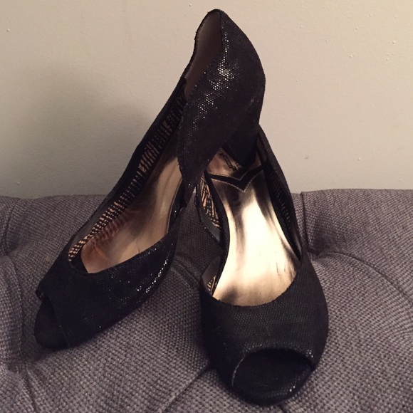 Black heels