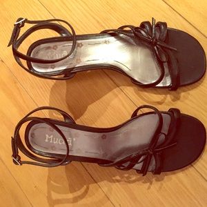 Black strappy sandals with bow detail (size 7.5)