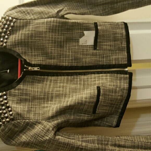 studded cropped blazer