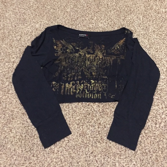 Black and gold half shirt