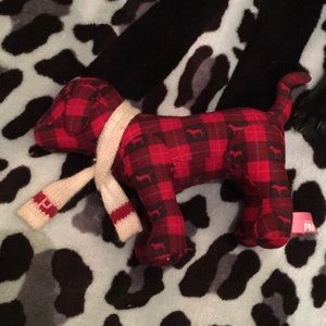 Victoria secret large dog!