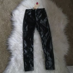 Joyfolie nwt size 4 Nancy vegan pleather leggings