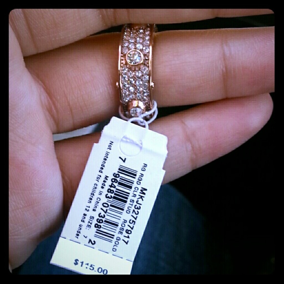 Michael Kors Jewelry - ❌❌SOLD❌❌BNWT MICHAEL KORS ROSE GOLD RING  size 7