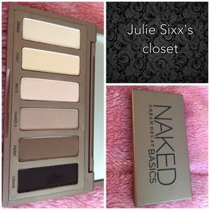NEW Urban Decay Naked Basics eyeshadow palette