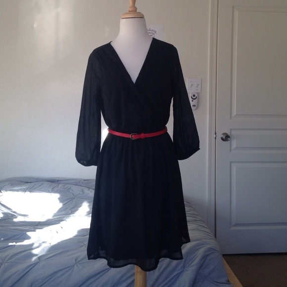 ❤️Everly Black 3/4 Chiffon Dress w/ Red Belt
