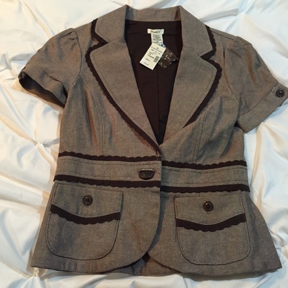 Brown blazer NWT