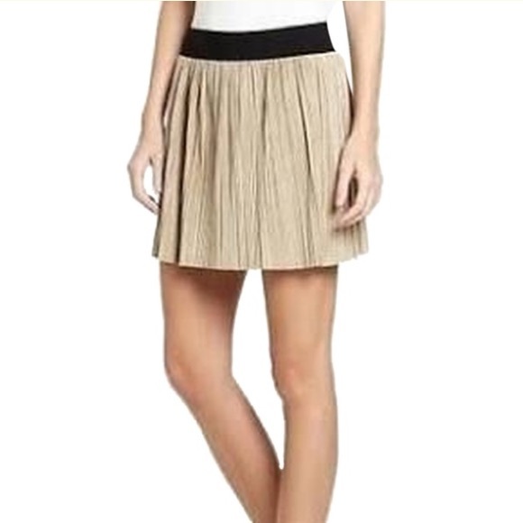 BCBG MAXAZRIA KAYSA FAUX SUEDE KHAKI MINI SKIRT