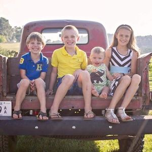 Meet your Posher, Haleigh