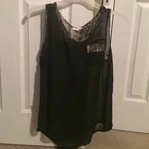Snake skin/black tank top
