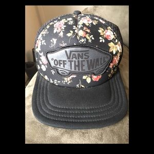 Vans floral print trucker hat