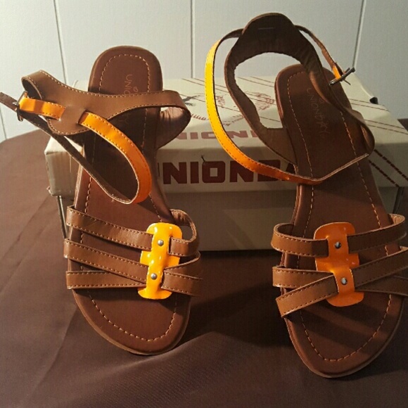 Sandals (brown and orange)NWOT