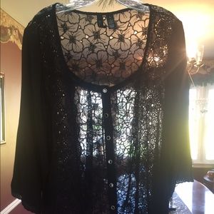 Button down lace shirt 🔥🔥