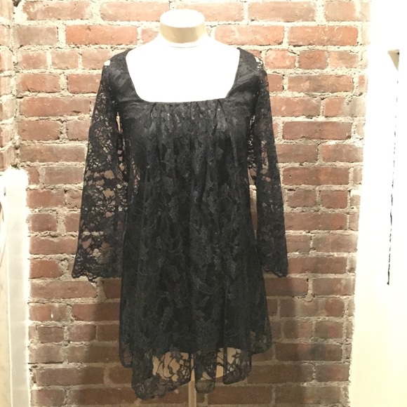 Black lace dress