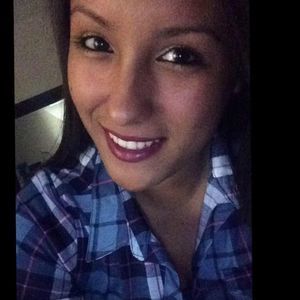 Meet your Posher, Brenda