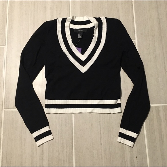 Forever21 cropped tennis sweater