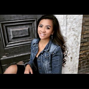 Meet your Posher, Abby