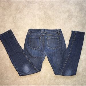 *SOLD*      {forever 21} skinny jeans