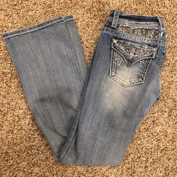 Miss Me Like new boot cut light wash jeans