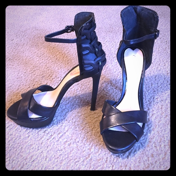 Gianni Bini heels