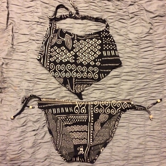 Becca 2 piece swimsuit