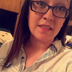 Meet your Posher, Aracely