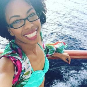 Meet your Posher, Shanitra