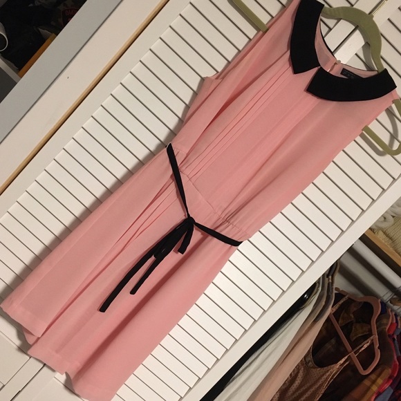 Zara pink dress with black collar