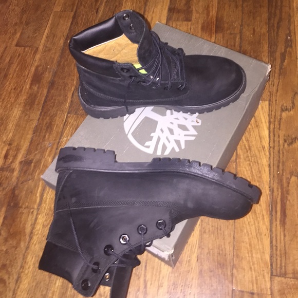 All black timbs. (Kids) - Picture 2 of 2
