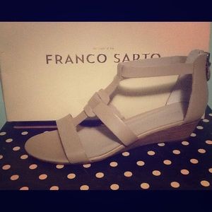 Franco Sarto Taupe Wedges