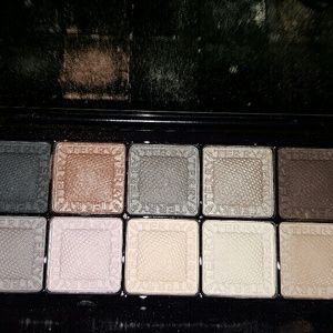by TERRY eyeshadow palette