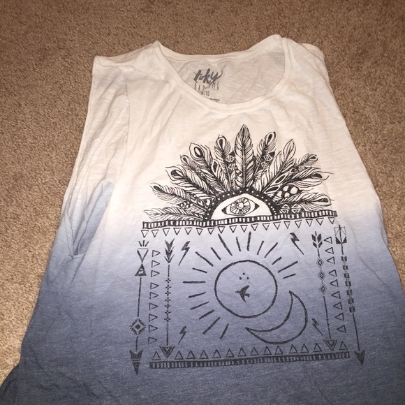 Trendy feather tank