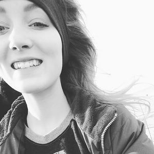 Meet your Posher, Cassidt