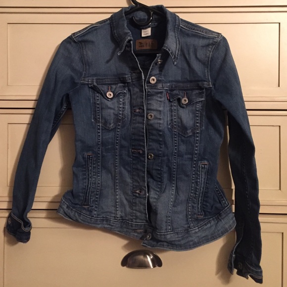 Levi's denim jacket, barely worn