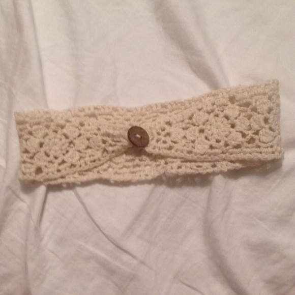Apricot Lane Crochet Headband