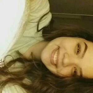 Meet your Posher, Mikhala