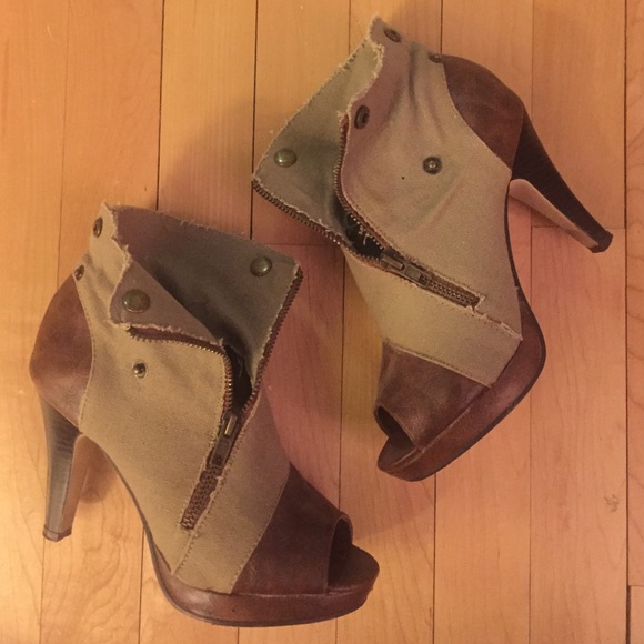 Steve Madden Madden Girl booties