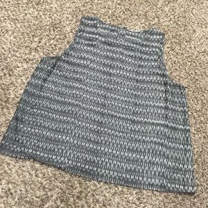 Grey and white sleeveless shirt. Linen blend.