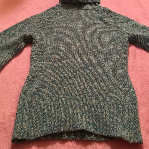 Express Cable Knit Sweater - Picture 4 of 4