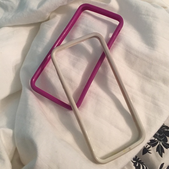 Phone Case Bundle - Picture 4 of 4